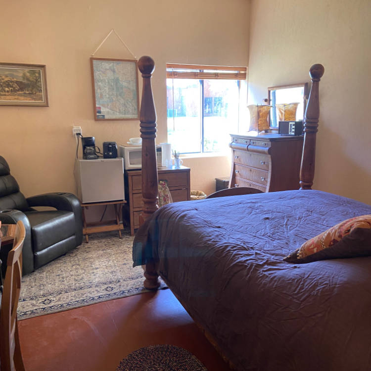 Sleeping Dog Ranch Apartment